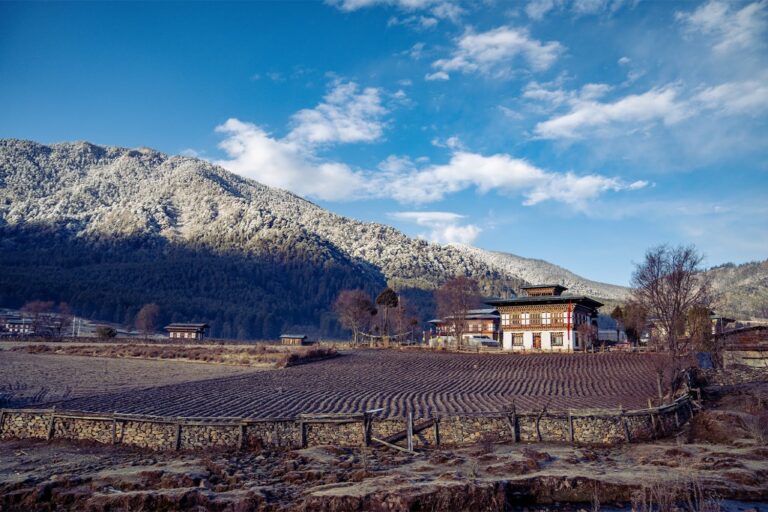 Visit Phobjikha Valley Bhutan
